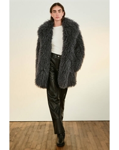 Шуба утепленная с длинным ворсом Befree