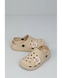 Сабо с декором Mursu