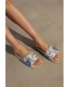 Шлепанцы, бежевый Medicine