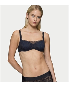 Бюстгальтер Body Make-Up Illusion Lace черный Triumph