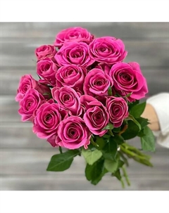 Букет из 11 малиновых роз с лентой Кения 40 см Букет маркет дарите с удовольствием