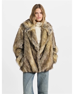 Шуба из экомеха Love republic