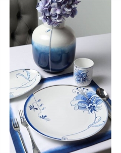 Тарелка фарфоровая с принтом The Blue Bird Pip studio