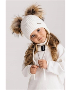 Шапка на завязках с пумпонами G'n'k