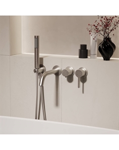 Смеситель для ванны и душа Villa VTFW-1VL1BN брашированный никель Vincea