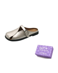 Закрытые тапочки женские золотые, цвет Gold Alxnan