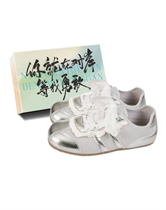 Дышащие женские скейтерские кеды лоу-топ Silver с коробкой, цвет Silver+Shoe Box Jimixiong