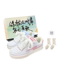 Женские скейтерские кроссовки лоу-топ Mismatched с коробкой и носками, цвет Mismatched+Box+Comes with Socks Jimixiong