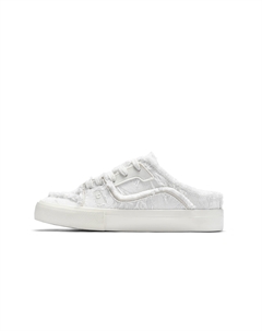 Кожаные стеганые противоскользящие домашние тапочки с закрытым носком для женщин бежевые, цвет Beige Miniso