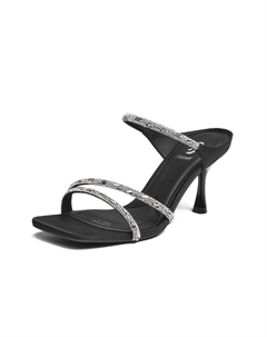 Женские шлепанцы на резиновой подошве с устойчивостью к истиранию черные, цвет Black Josiny