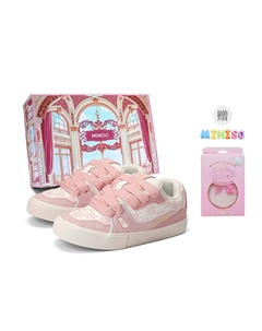 Низкие скейтерские кеды унисекс вишнёво-розовые в подарочной упаковке с брелоком-буквой и ароматизированным тортом Miniso