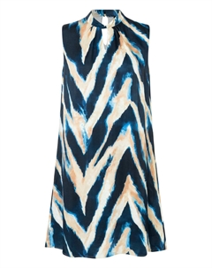 Короткое платье More&more