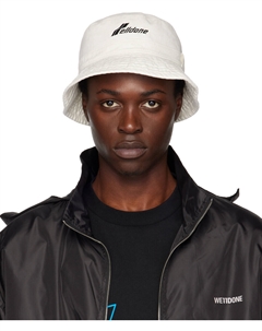 Белая панама с выбеленным логотипом WD We11done