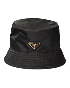 Фирменная кепка-ведро с логотипом Prada