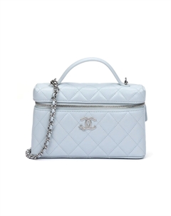 Женская косметичка из зерненой телячьей кожи серого цвета Chanel