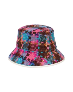 Панама, Pink Gucci