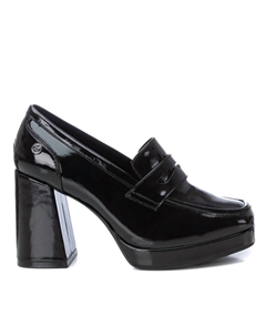 Женские лаковые мокасины в черном цвете Xti