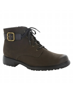 Женские ботинки Bradley в коричневой замше Munro