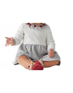 Праздничное вязаное платье для девочки Rosa в сером цвете, серый Elegant baby