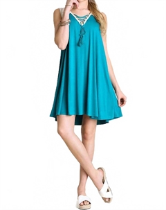 Платье с кружевной шнуровкой и кисточками в цвете морской волны, Teal Umgee