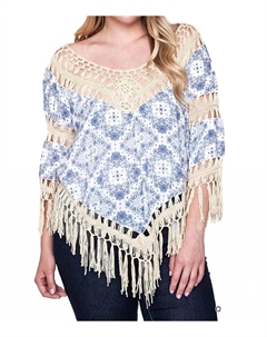 Топ с принтом, крючком и бахромой в цвете офф-уайт, кремовый Umgee