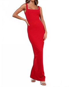 Вечное изящество: красное платье с квадратным вырезом и стразами Lulus