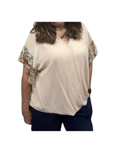 Футболка с запахом в кремовом цвете Umgee