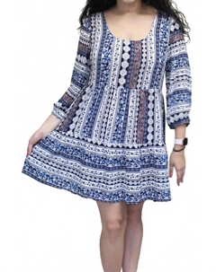 Крестьянское короткое платье с перекрестной спинкой в синем и белом цветах Umgee