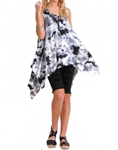 Туника без рукавов Tie Die в черном миксе Umgee