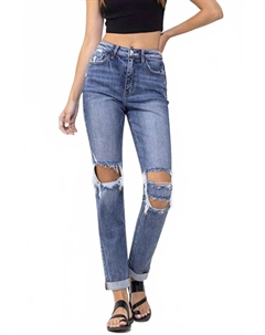 Женские рваные укороченные джинсы Fortuitious Boyfriend в средне-синем цвете Lovervet