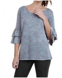 Минерально-состаренный топ с многослойными рюшами и расклешенными рукавами в прохладном сером цвете, серый Umgee