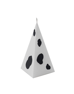 Свеча Пирамида Дизайн года 15см Нет марки