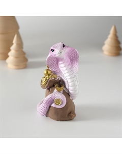 Фигурка полистоун Nobrand