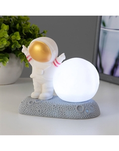 Фигурка светящаяся Risalux