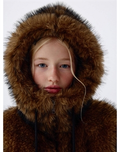 Утепленная меховая куртка с рукавицами для девочек Sela