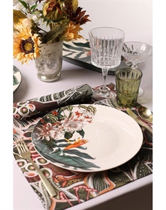 Тарелка фарфоровая обеденная с принтом Ночной сад Maxwell & williams