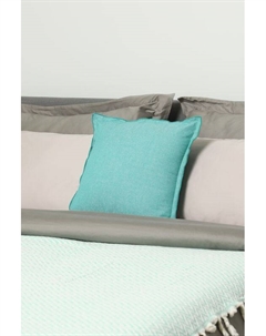Подушка декоративная из хлопкового шамбре Verde Overlock Coincasa