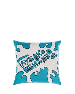 Декоративная подушка с принтом Irony Moroshka