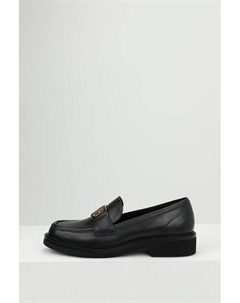 Туфли лоферы кожаные с пряжкой Guess