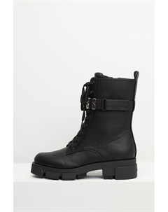 Ботинки высокие на шнуровке Guess