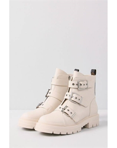 Полусапоги с пряжками Guess