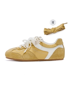 Низкие женские кроссовки German Army Trainers в цвете экрю с имбирно-желтым плоским шнурком, цвет Ginger Yellow (Flat Ribbon Style) Comes with Shoelace Josiny