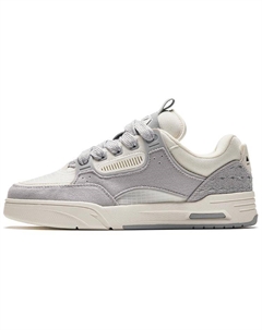 АОДЖИЕ нескользящие амортизирующие износостойкие низкие скейтерские кроссовки мужские бело-серые цвет слоновая кость/известняк, цвет Ivory White/Lime Stone Anta