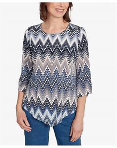 Женский классический топ с объемным принтом и фактурным шевроном, синий Alfred dunner
