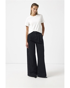 Футболка базовая с эффектом велюра молочного цвета 2mood