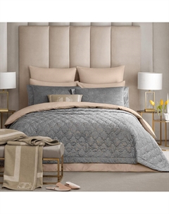 Покрывало с наволочками Каселли серое 250х260 см Togas