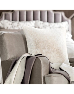 Подушка декоративная Амара жемчужная 45x45 см Togas