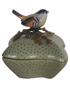 Шкатулка зеленая в горошек с птичкой на крышке 15х15х16 см Гласар