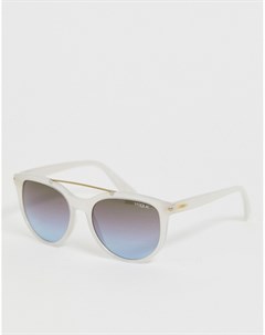 Солнцезащитные очки с затемненными стеклами в белой оправе Vogue