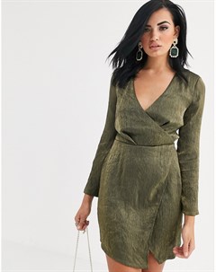 Зеленое платье мини с глубоким вырезом и разрезом The girlcode